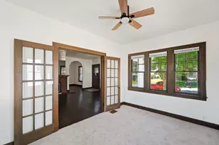 125 W Lincoln Ave, Bellefontaine, OH 43311 - Photo 17