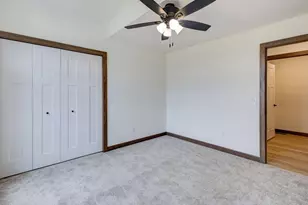 208 Plymouth Rd, Mount Vernon, OH 43050 - Photo 21