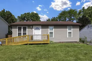 1745 Rivermont Rd, Columbus, OH 43223 - Photo 1