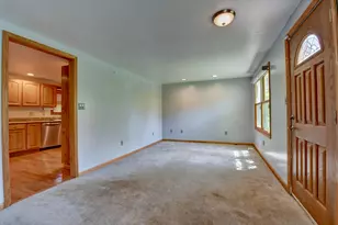 3993 Wadsworth Rd, Norton, OH 44203 - Photo 9