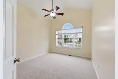 2830 Abbey Knoll Drive, Lewis Center, OH 43035 - Photo 15