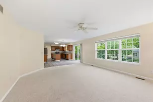 2830 Abbey Knoll Dr, Lewis Center, OH 43035 - Photo 9