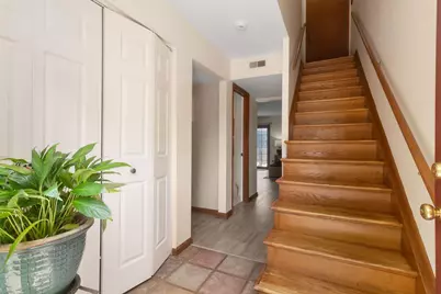 3108 Arlingtowne Lane, Columbus, OH 43221 - Photo 3