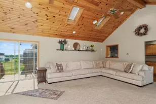562 Fuhrer Ave, Mansfield, OH 44904 - Photo 7