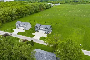 13680 Rosewood Dr NE, Thornville, OH 43076 - Photo 5