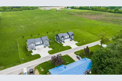 13680 Rosewood Drive NE, Thornville, OH 43076 - Photo 1