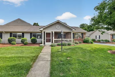 643 Kensington Drive, Heath, OH 43056 - Photo 1