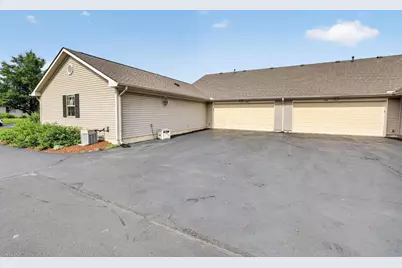 643 Kensington Drive, Heath, OH 43056 - Photo 5