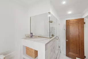 2040 Wickford Rd, Upper Arlington, OH 43221 - Photo 37