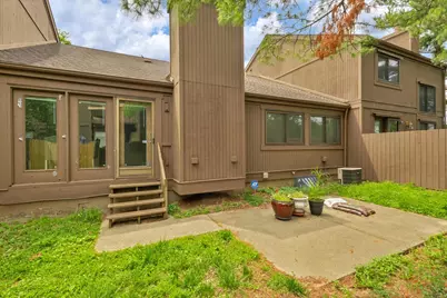 2049 Willow Glen Lane #B, Columbus, OH 43229 - Photo 33