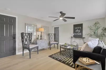 201 Dorchester Drive, Baltimore, OH 43105 - Photo 3