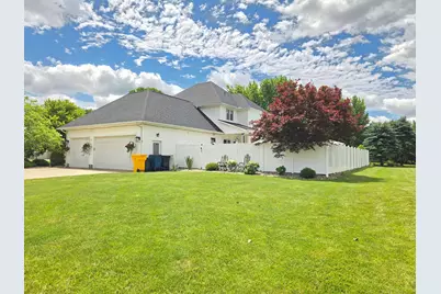 300 Wildflower Drive, Galion, OH 44833 - Photo 5