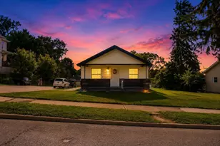 167 Pine St, Zanesville, OH 43701 - Photo 1