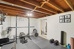 1041 Loring Rd, Columbus, OH 43224 - Photo 29