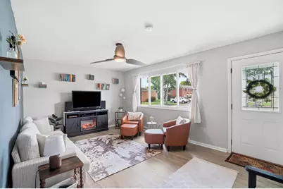 1041 Loring Road, Columbus, OH 43224 - Photo 7