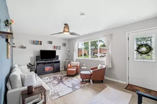 1041 Loring Rd, Columbus, OH 43224 - Photo 7