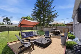 1041 Loring Rd, Columbus, OH 43224 - Photo 35