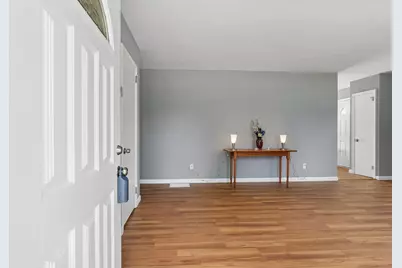 263 Carilla Lane, Columbus, OH 43228 - Photo 5