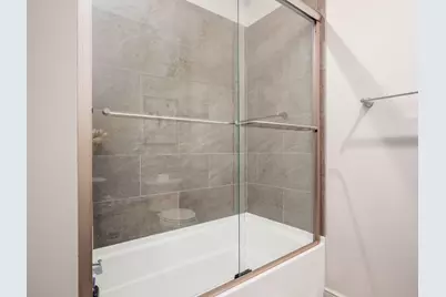 1145 N High Street #204, Columbus, OH 43201 - Photo 17