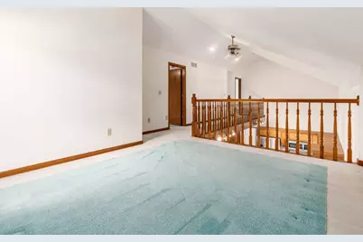 100 E Dublin Granville Road, Worthington, OH 43085 - Photo 31