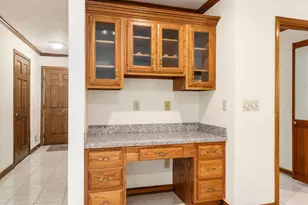 100 E Dublin Granville Rd, Worthington, OH 43085 - Photo 25