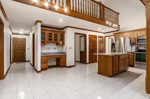 100 E Dublin Granville Rd, Worthington, OH 43085 - Photo 23