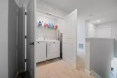 1471 Koppel Way, Columbus, OH 43228 - Photo 31