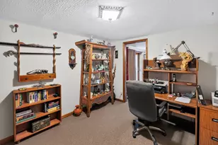 23526 Caves Rd, Gambier, OH 43022 - Photo 29