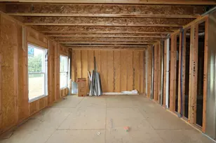 2704 Charlotte Wy, Delaware, OH 43015 - Photo 3