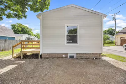 314 N Madriver Street, Bellefontaine, OH 43311 - Photo 17