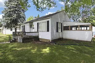 1366 Melrose Ave, Columbus, OH 43224 - Photo 3
