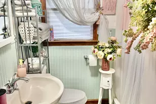 219 N Buena Vista St, Newark, OH 43055 - Photo 9