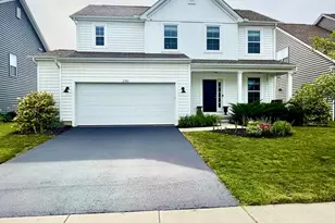 2761 Newbern Dr E, Blacklick, OH 43004 - Photo 1