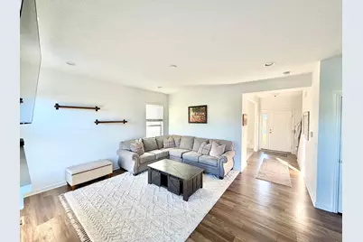 2761 Newbern Drive E, Blacklick, OH 43004 - Photo 11