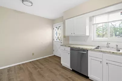 699 Hillsdowne Road #A-D, Westerville, OH 43081 - Photo 11