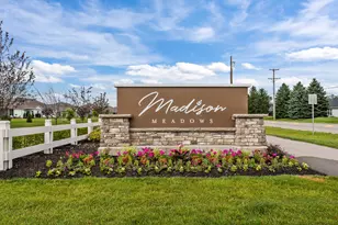 750 Leslie Dr, Plain City, OH 43064 - Photo 5