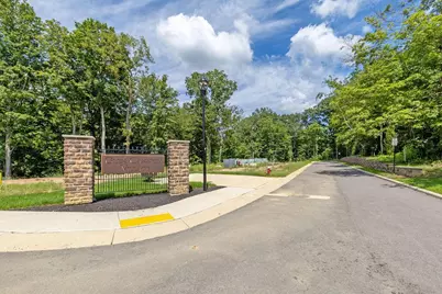 108 Stoneybank Drive #lot 9/15693, Delaware, OH 43015 - Photo 3