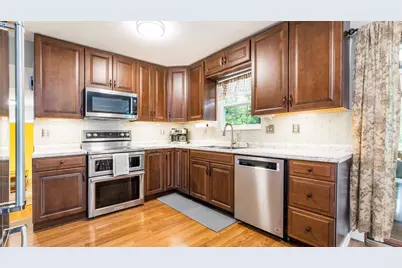 637 Livingston Court, Heath, OH 43056 - Photo 5