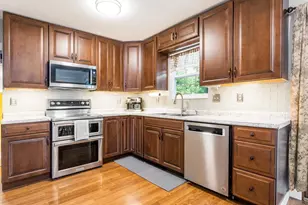 637 Livingston Ct, Heath, OH 43056 - Photo 5