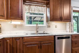 637 Livingston Ct, Heath, OH 43056 - Photo 7