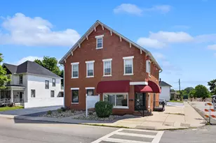 275 N High St, Chillicothe, OH 45601 - Photo 1