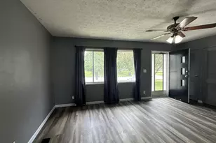 7330 Roshon Ave, Reynoldsburg, OH 43068 - Photo 3