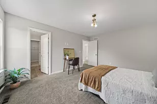 908 Eastern Ave, Bellefontaine, OH 43311 - Photo 29