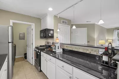 5315 Stonemeadow #D, Columbus, OH 43220 - Photo 15