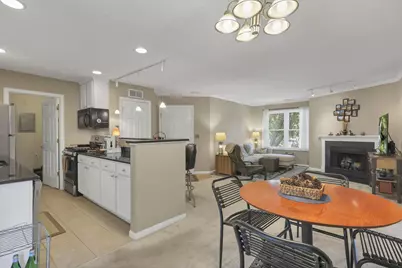 5315 Stonemeadow #D, Columbus, OH 43220 - Photo 11