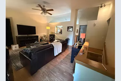 2581 Weeping Willow Court, Columbus, OH 43207 - Photo 3