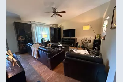 2581 Weeping Willow Court, Columbus, OH 43207 - Photo 5