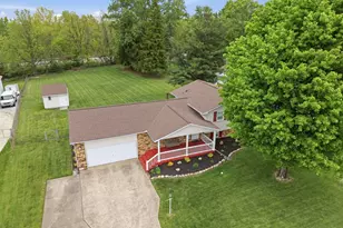 134 Greenbrier Rd, Sunbury, OH 43074 - Photo 3