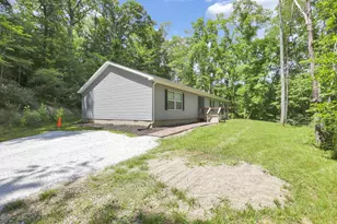 19354 Deerberry Ln, Rockbridge, OH 43149 - Photo 3