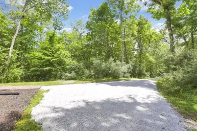 19354 Deerberry Lane, Rockbridge, OH 43149 - Photo 9